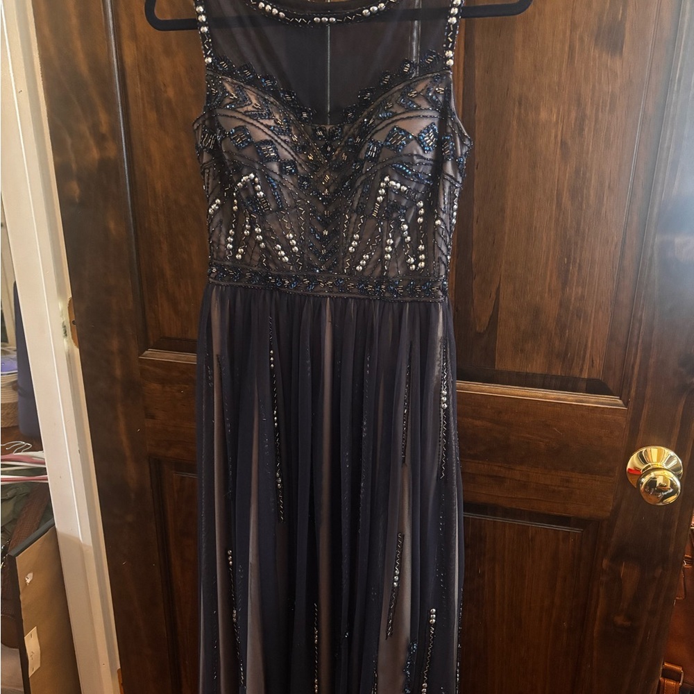 Elegant Dark Blue Beaded Evening Dress